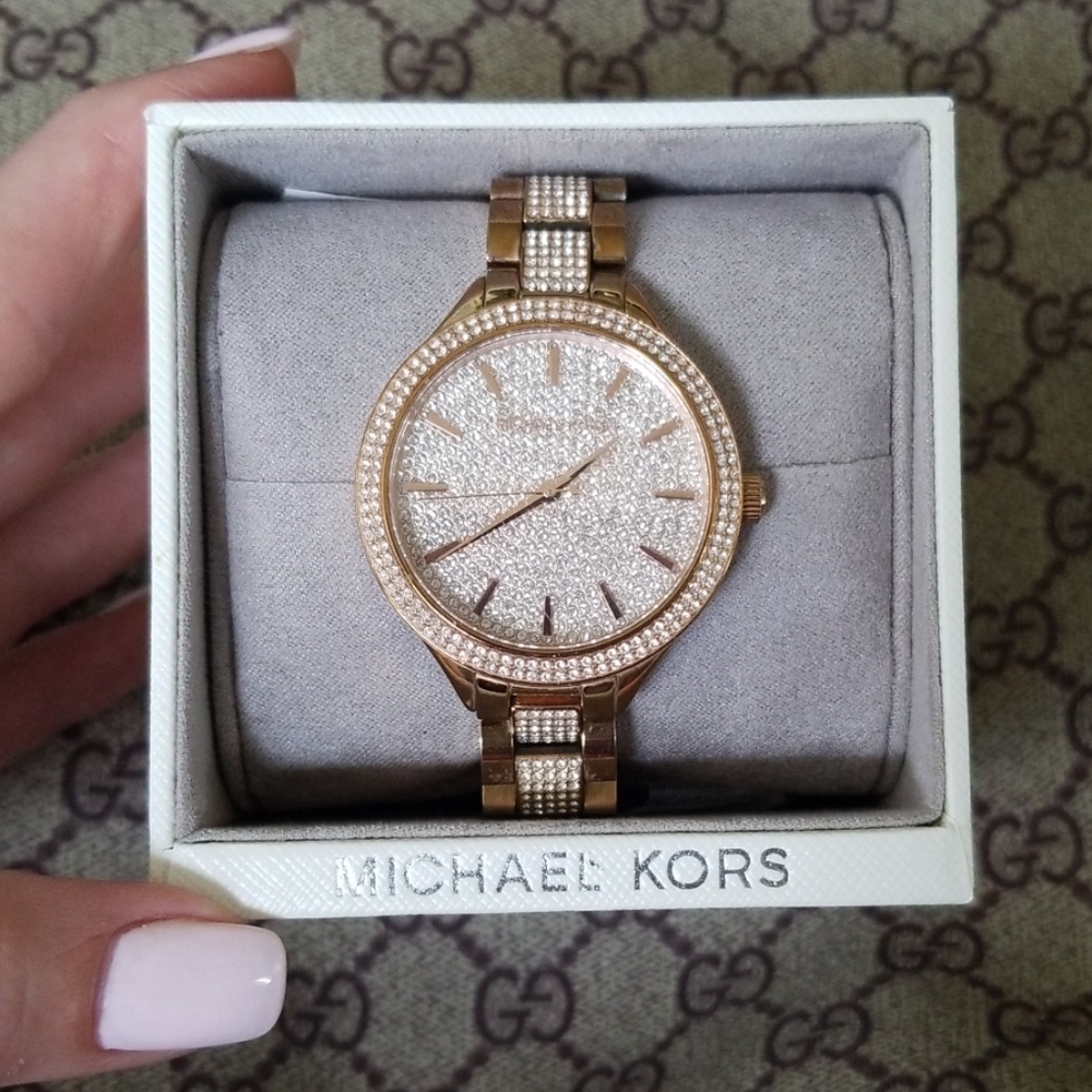 Michael Kors Rose gold slim runway watch